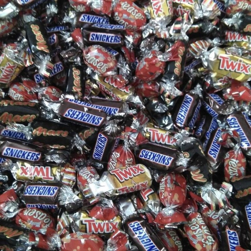 Mix de Mini Mars, Snicker, Twix, Malteaser. 1KG